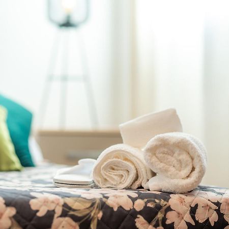 Naisa Apartamento Turistico Villena Exteriör bild